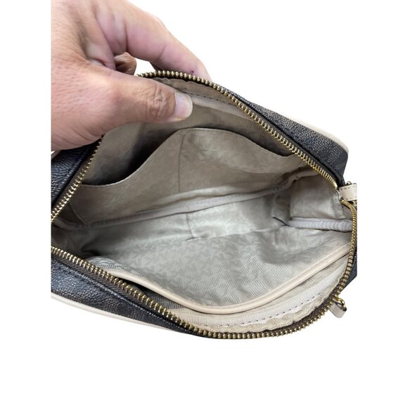 Michael Kors womans brown Jet Set Travel Large Logo Crossbody Bag SKU 9224 - Picture 15 of 15